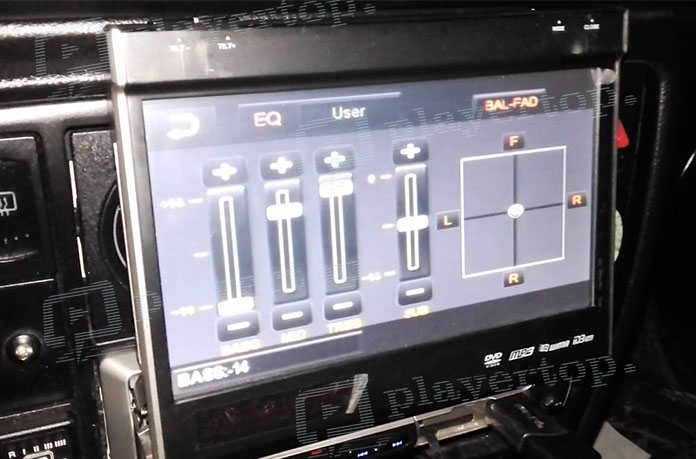 autoradio GPS rétractable